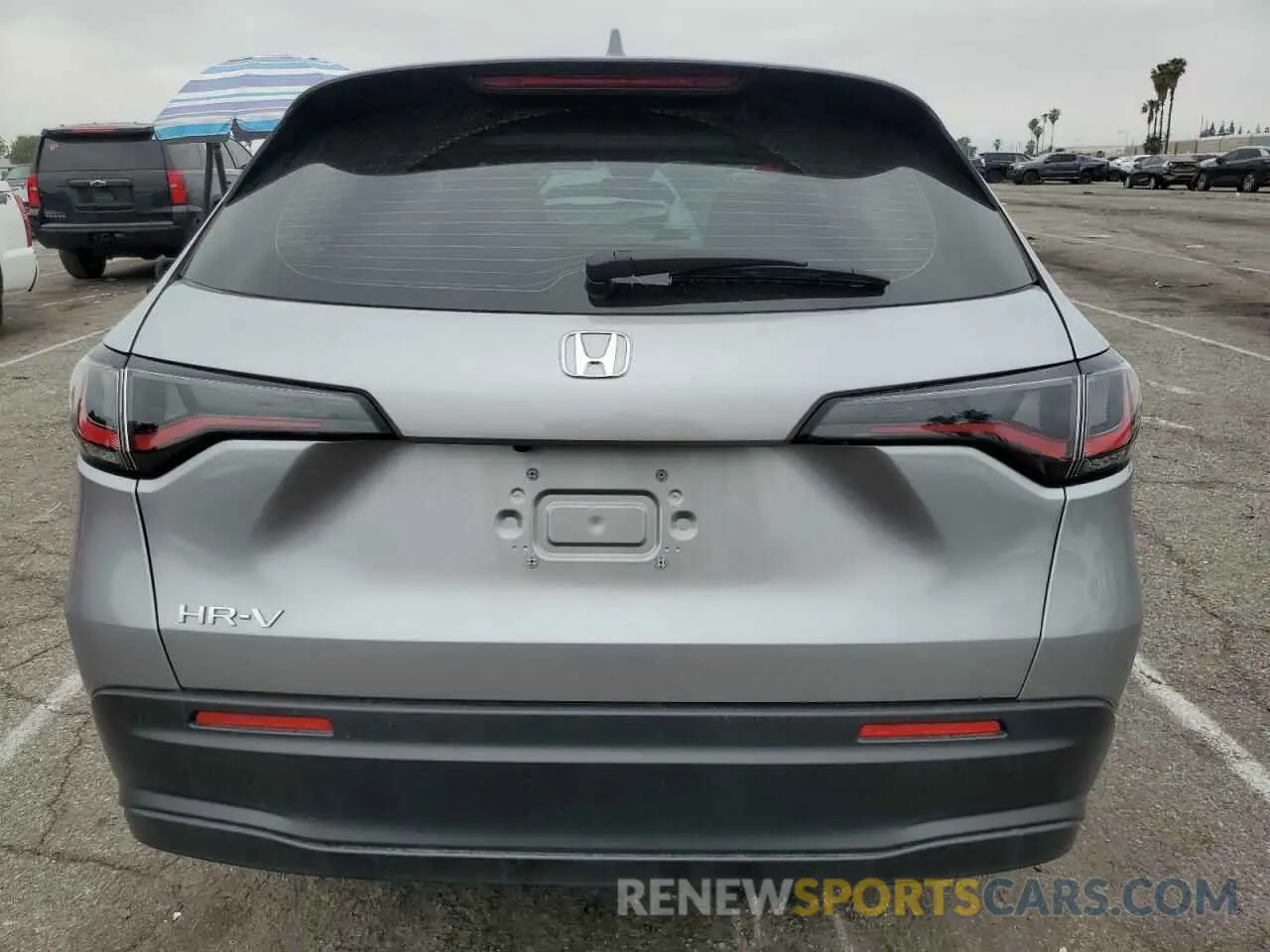 6 Photograph of a damaged car 3CZRZ1H31RM758483 HONDA HR-V 2024