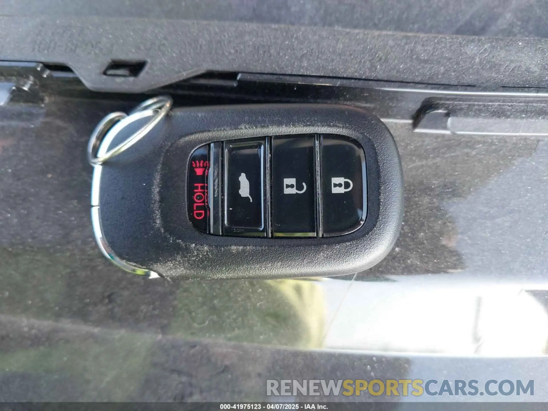 11 Photograph of a damaged car 3CZRZ1H32RM702956 HONDA HR-V 2024