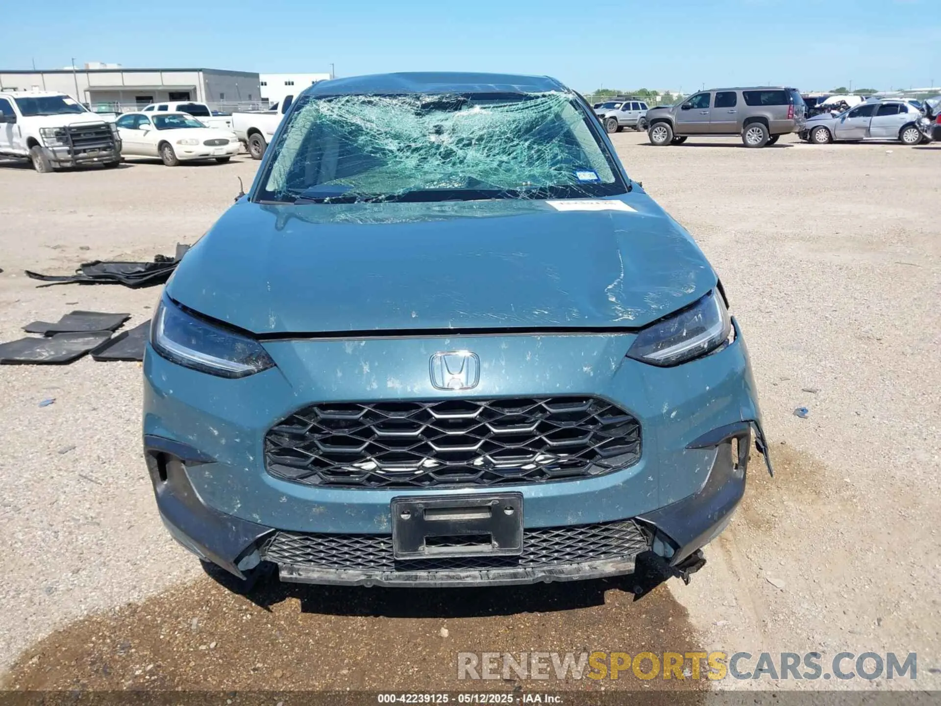 11 Photograph of a damaged car 3CZRZ1H35RM734591 HONDA HR-V 2024