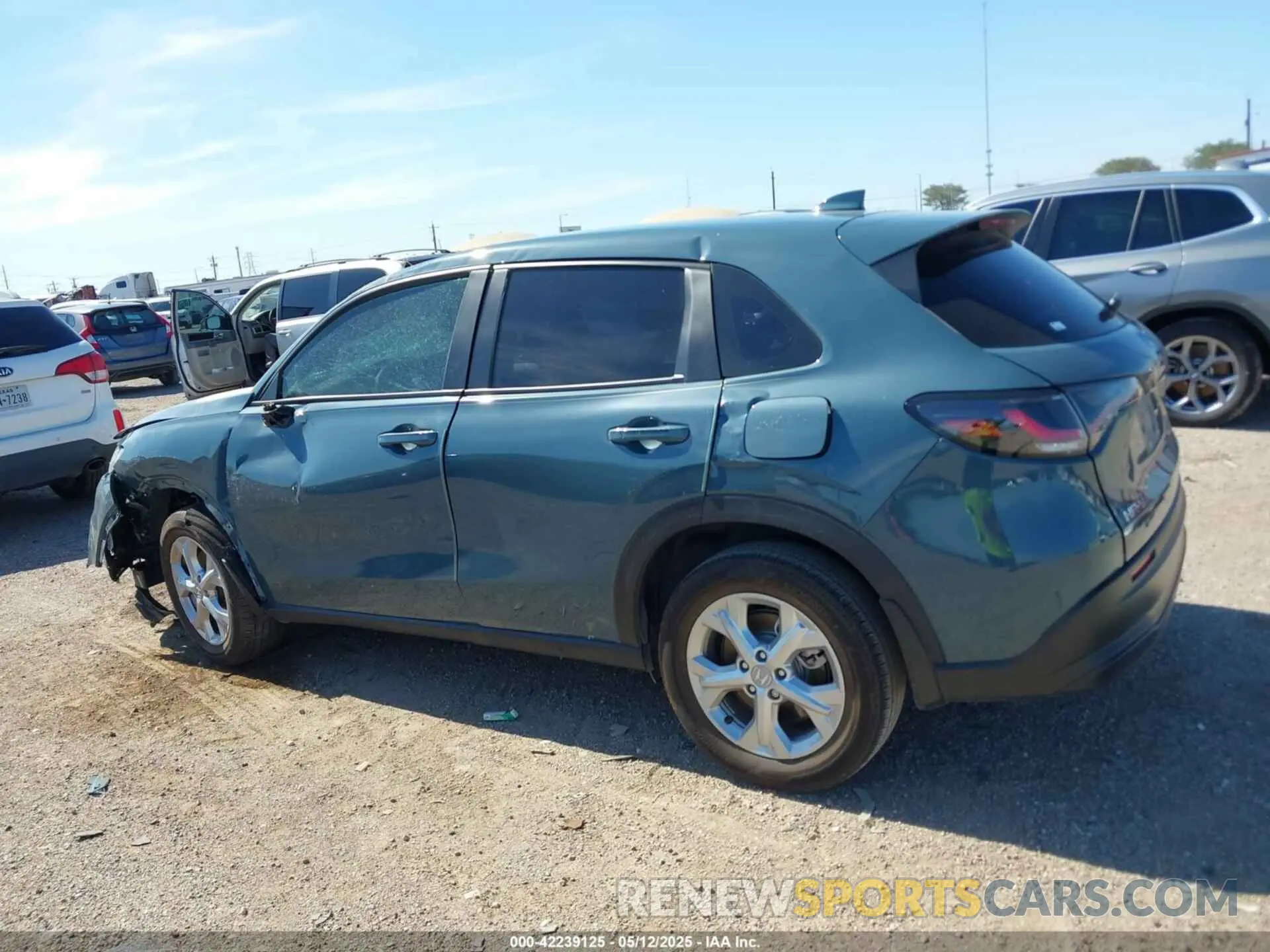 13 Photograph of a damaged car 3CZRZ1H35RM734591 HONDA HR-V 2024