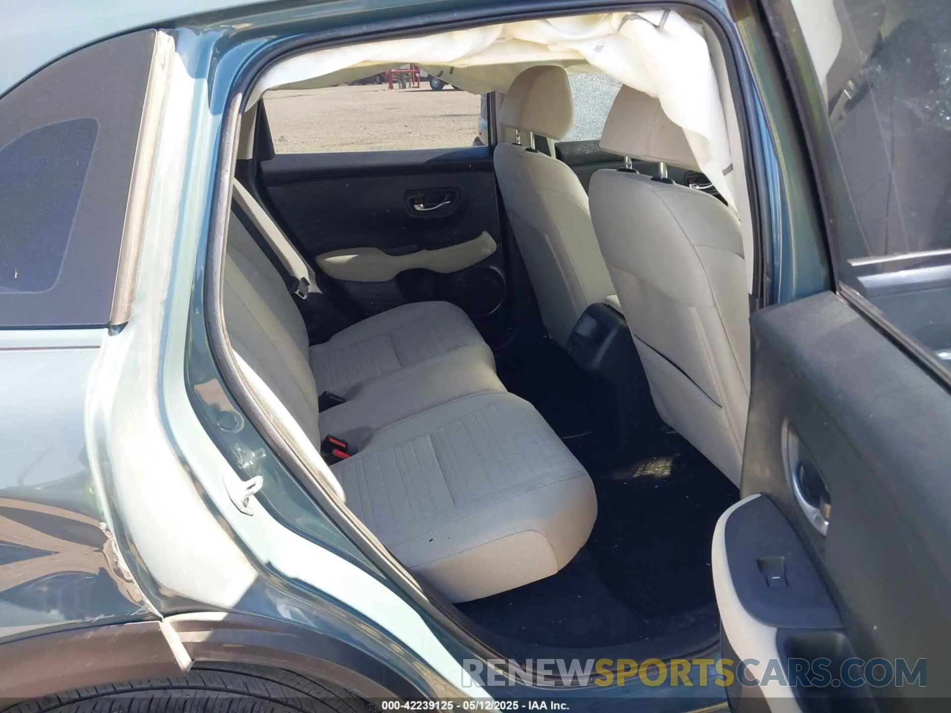 8 Photograph of a damaged car 3CZRZ1H35RM734591 HONDA HR-V 2024