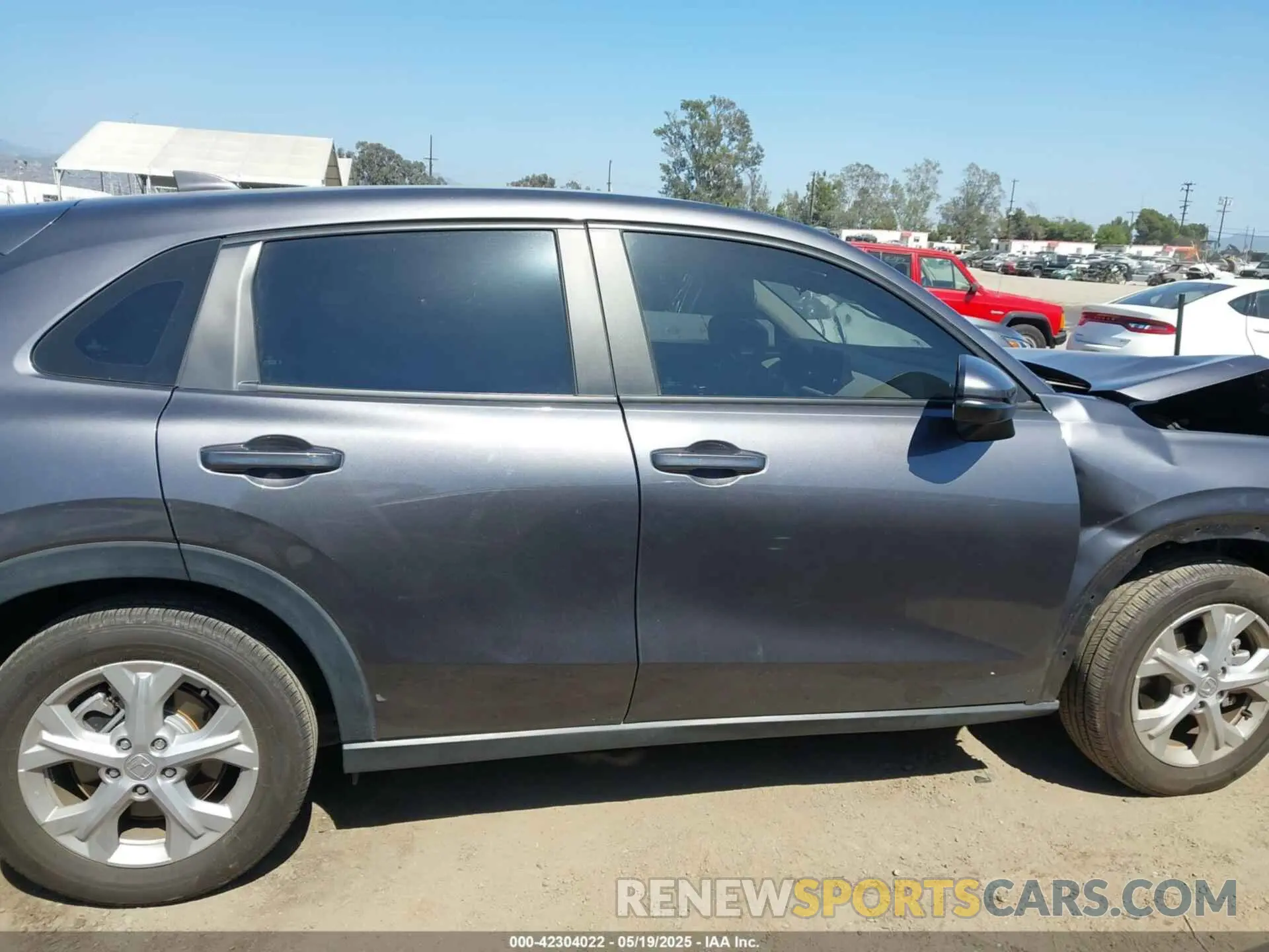 13 Photograph of a damaged car 3CZRZ1H36RM716066 HONDA HR-V 2024
