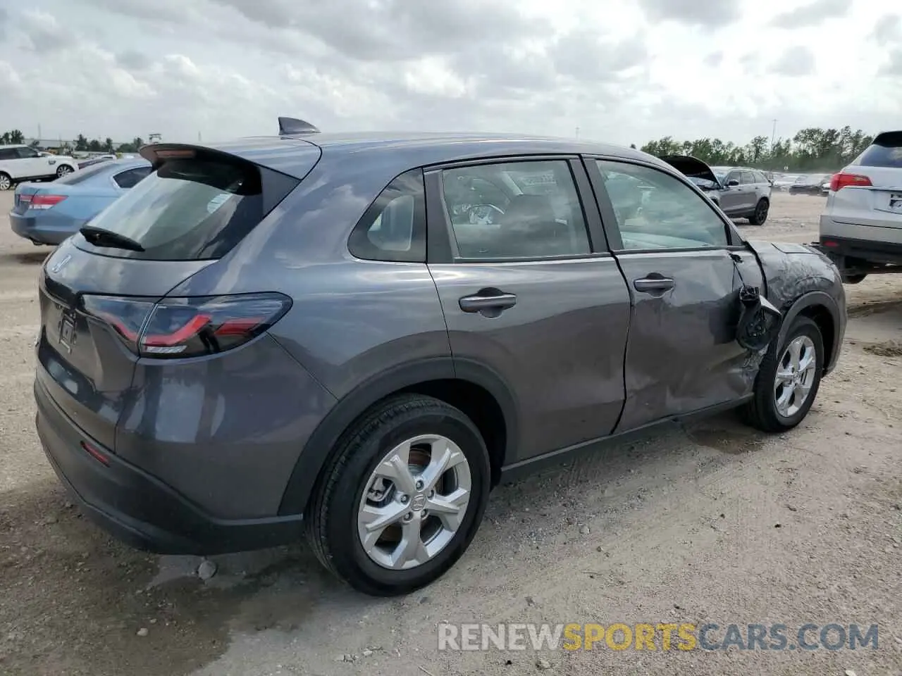 3 Photograph of a damaged car 3CZRZ1H36RM751836 HONDA HR-V 2024