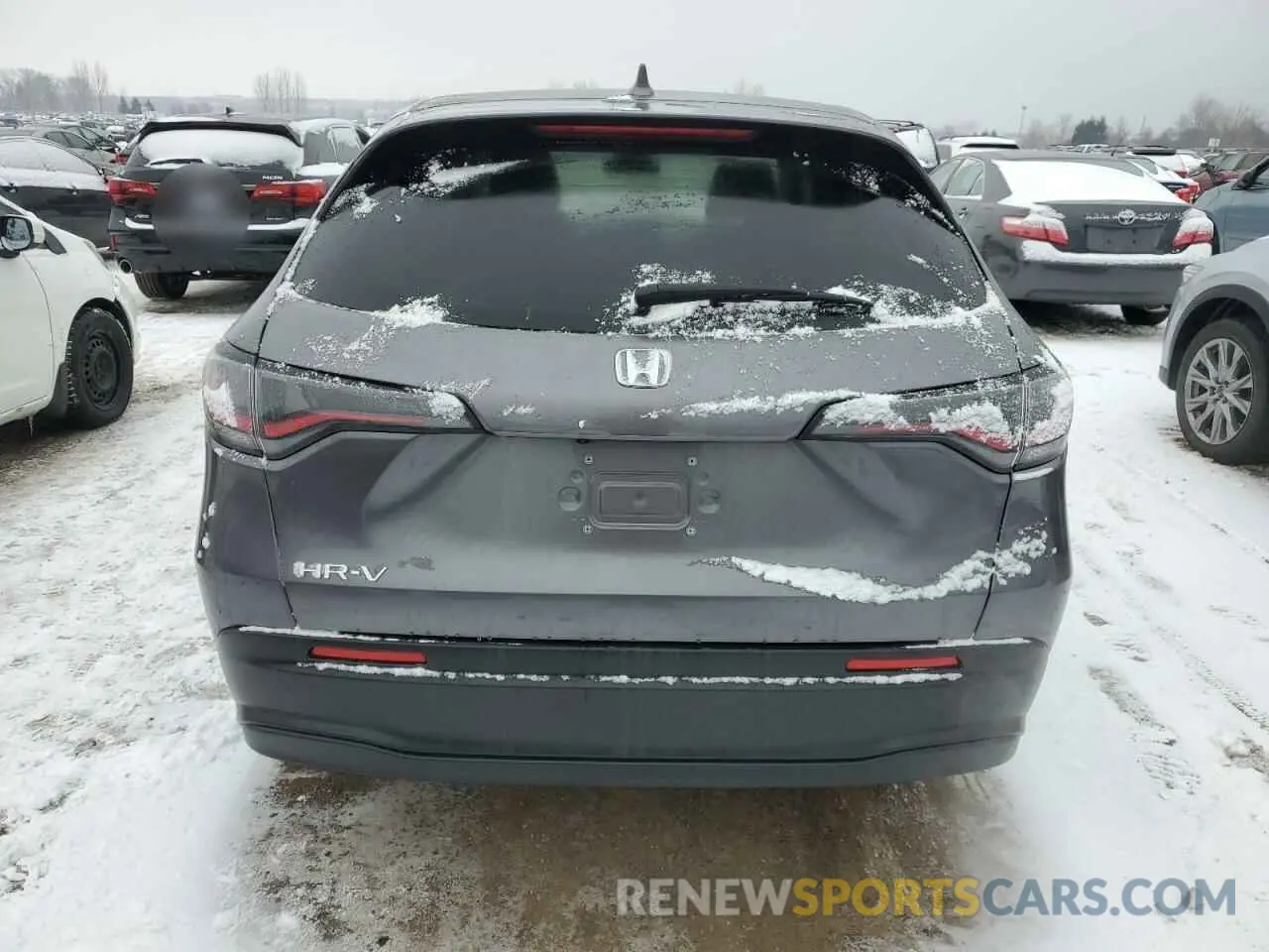 6 Photograph of a damaged car 3CZRZ1H39RM100278 HONDA HR-V 2024