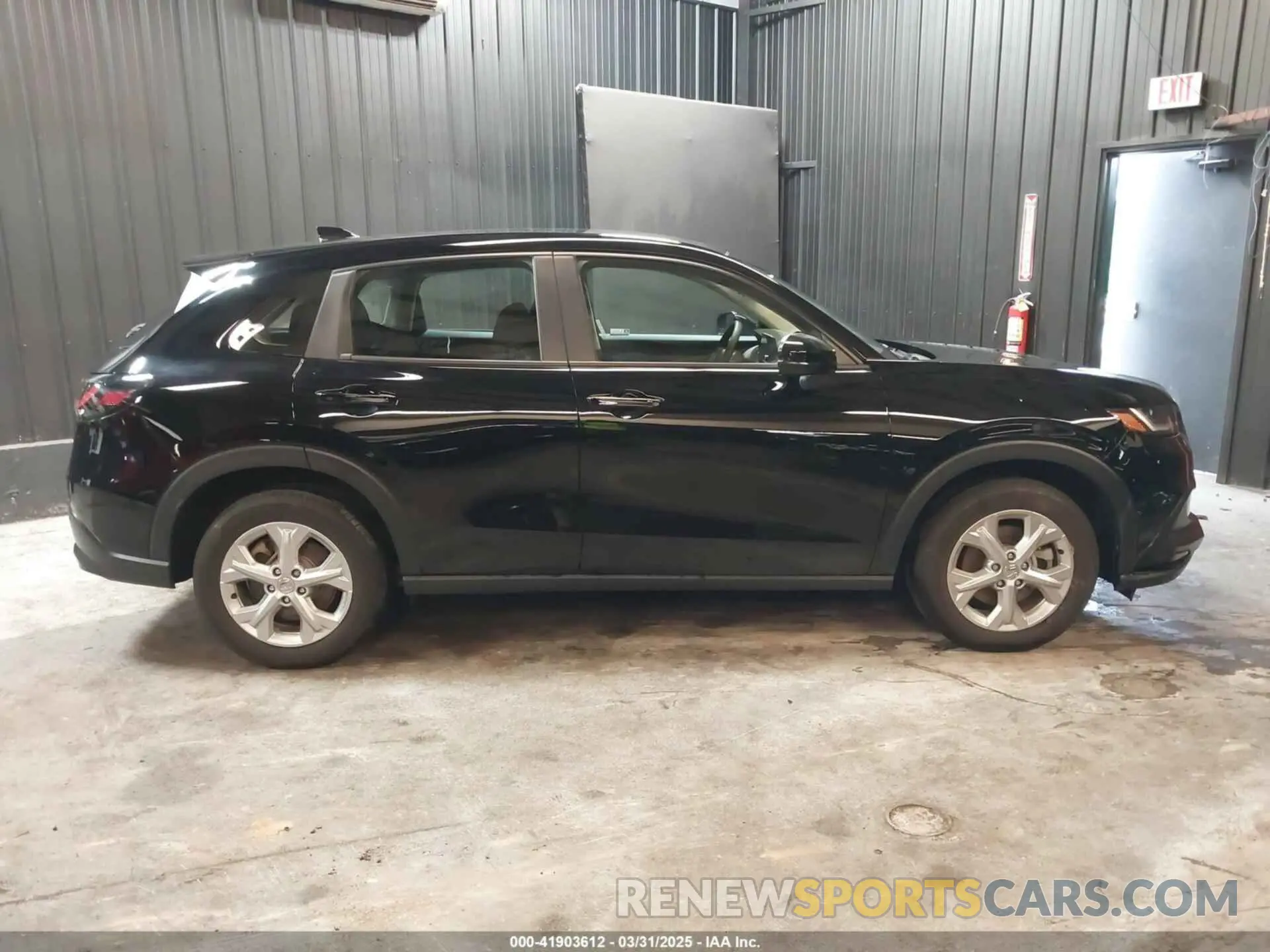 13 Photograph of a damaged car 3CZRZ1H39RM723819 HONDA HR-V 2024