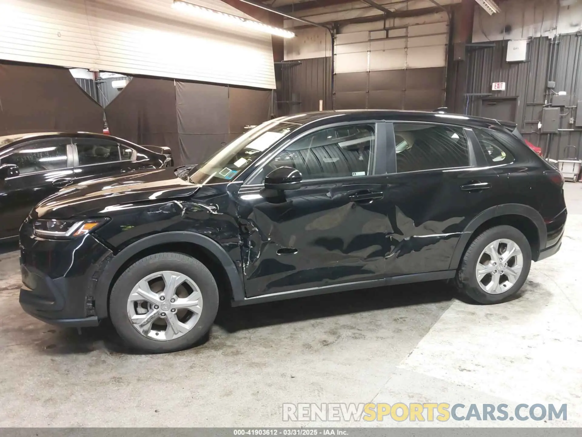 14 Photograph of a damaged car 3CZRZ1H39RM723819 HONDA HR-V 2024