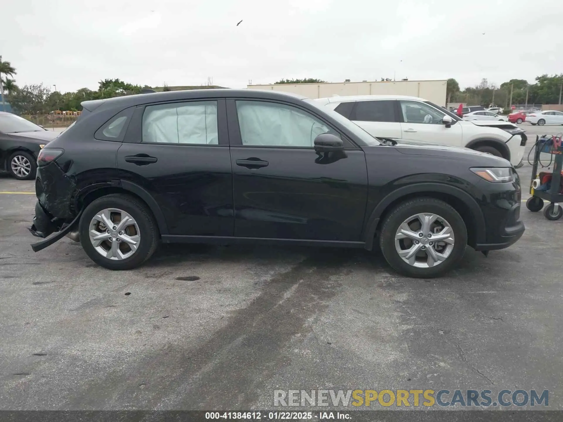 13 Photograph of a damaged car 3CZRZ1H39RM734657 HONDA HR-V 2024