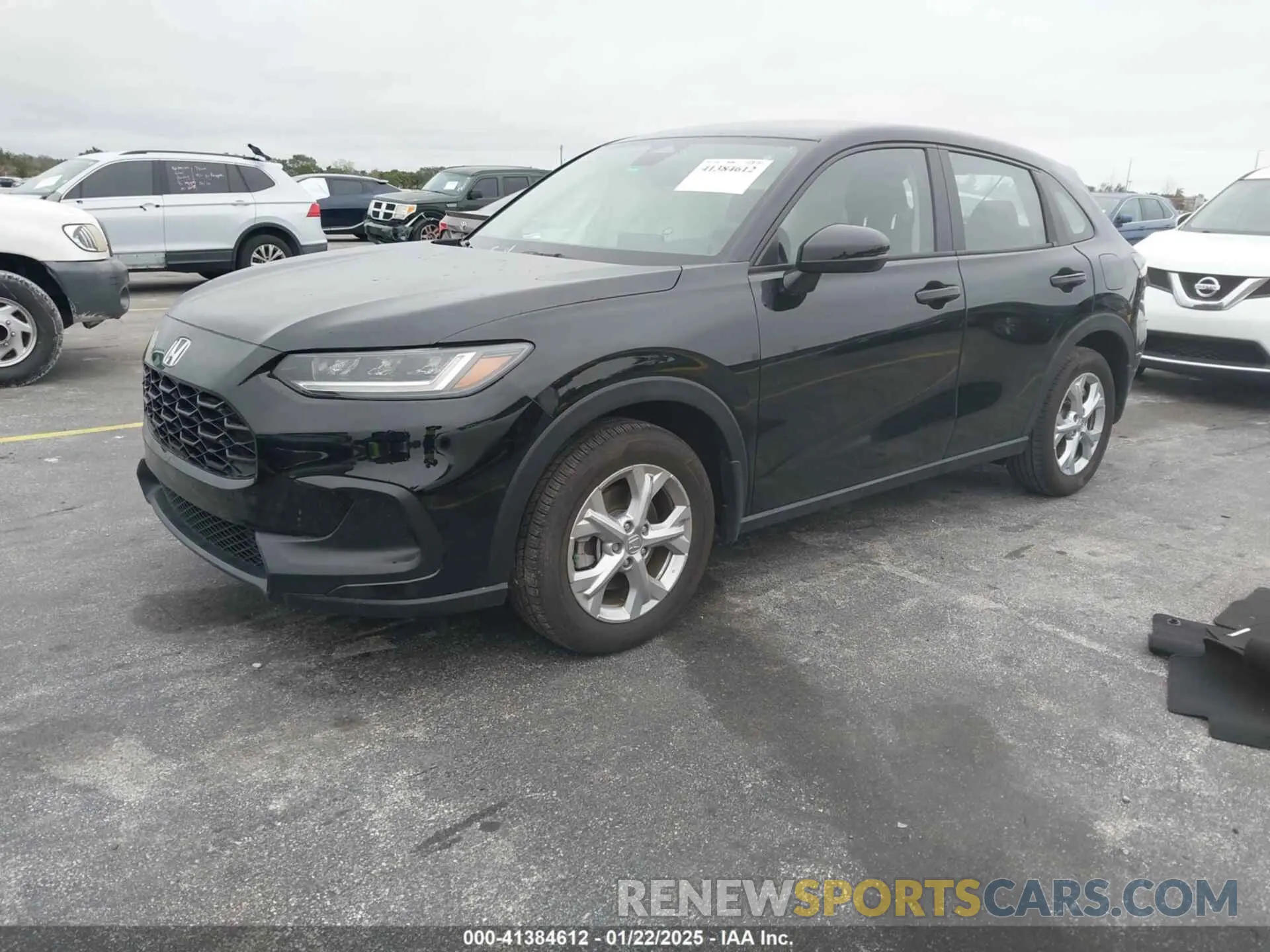 2 Photograph of a damaged car 3CZRZ1H39RM734657 HONDA HR-V 2024