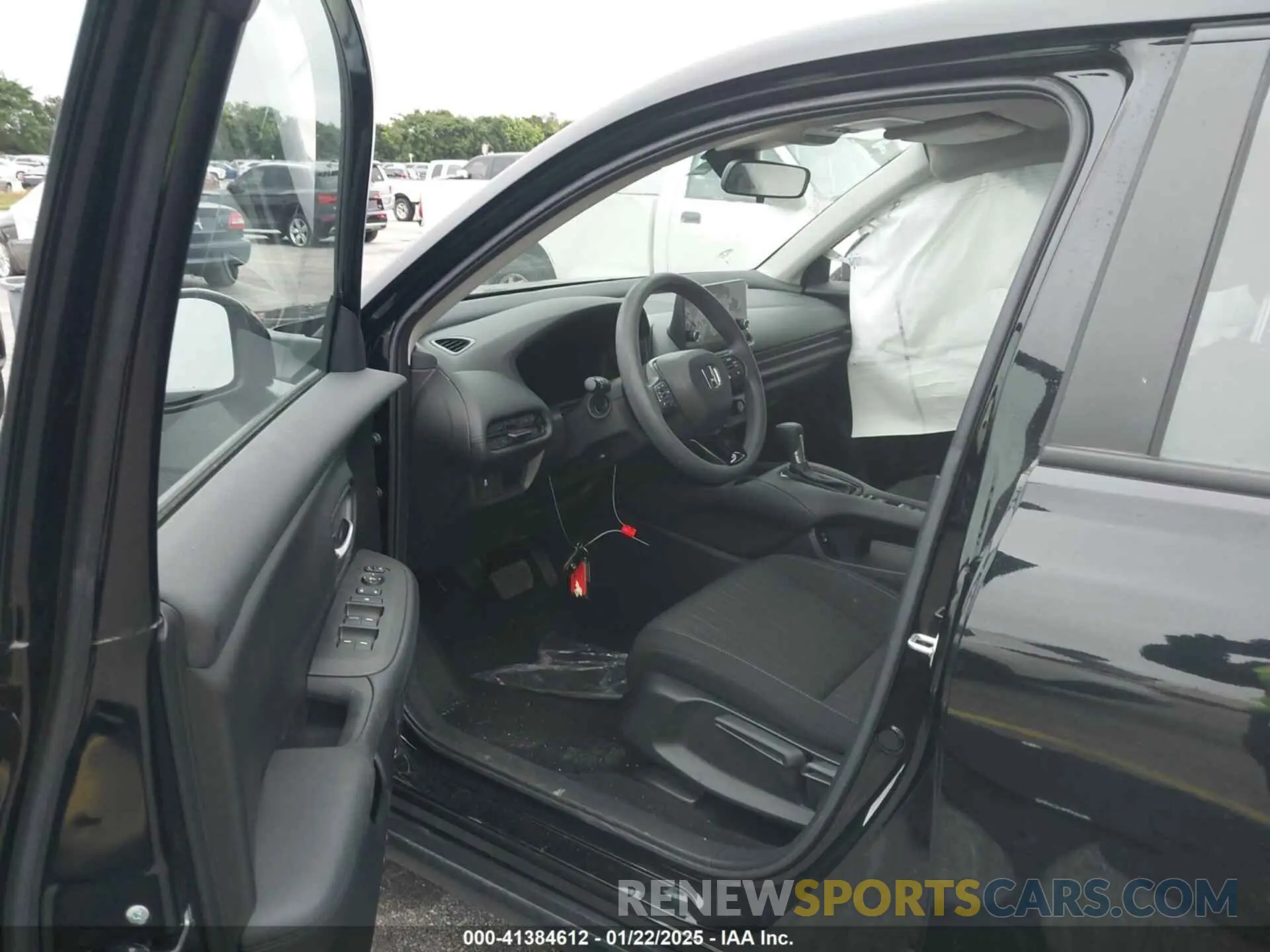 5 Photograph of a damaged car 3CZRZ1H39RM734657 HONDA HR-V 2024