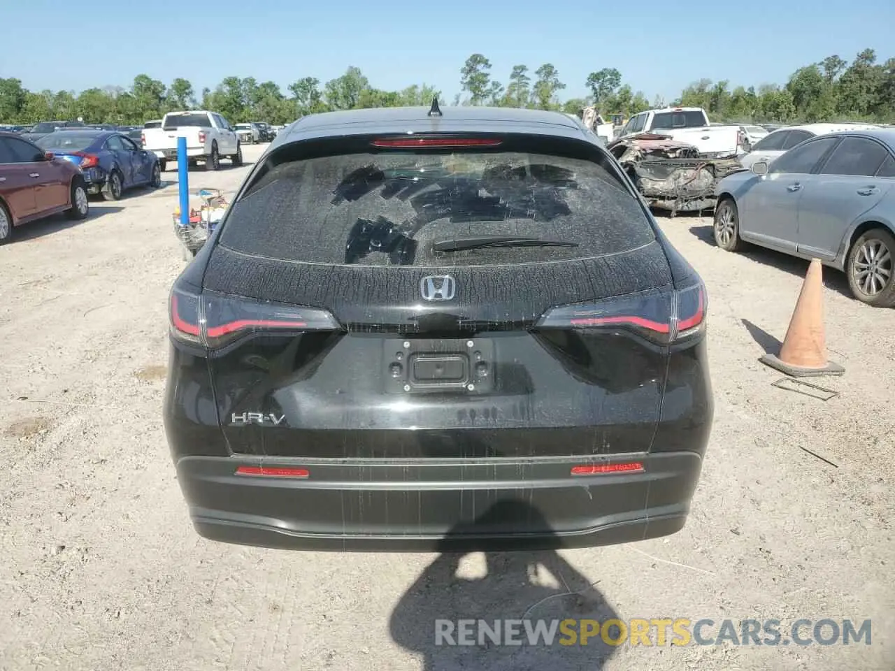 6 Photograph of a damaged car 3CZRZ1H39RM735193 HONDA HR-V 2024