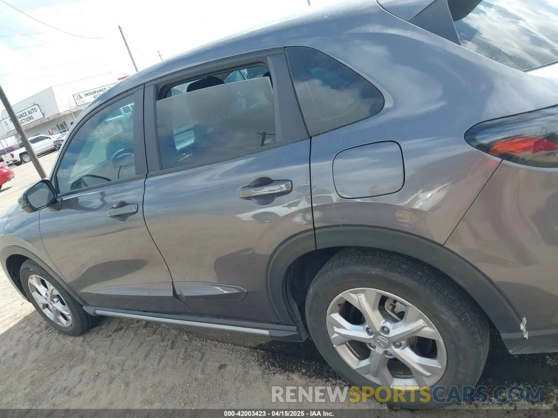 15 Photograph of a damaged car 3CZRZ1H3XRM711128 HONDA HR-V 2024