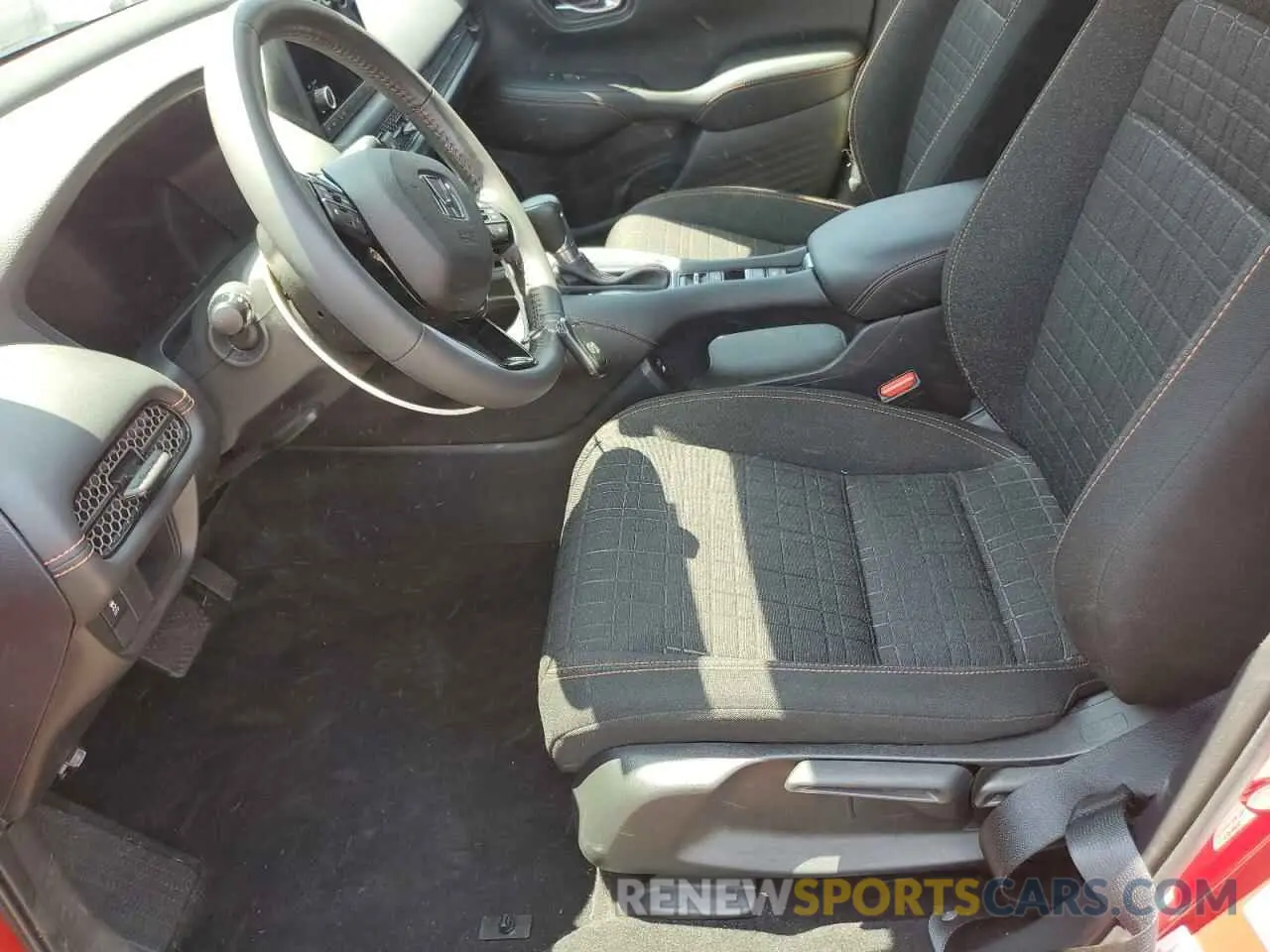 7 Photograph of a damaged car 3CZRZ1H50RM703637 HONDA HR-V 2024