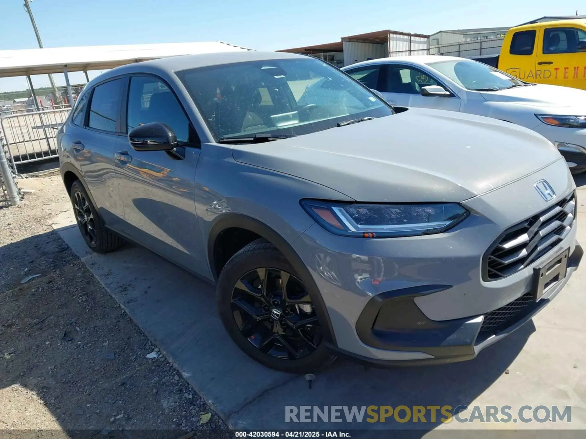 1 Photograph of a damaged car 3CZRZ1H50RM760226 HONDA HR-V 2024