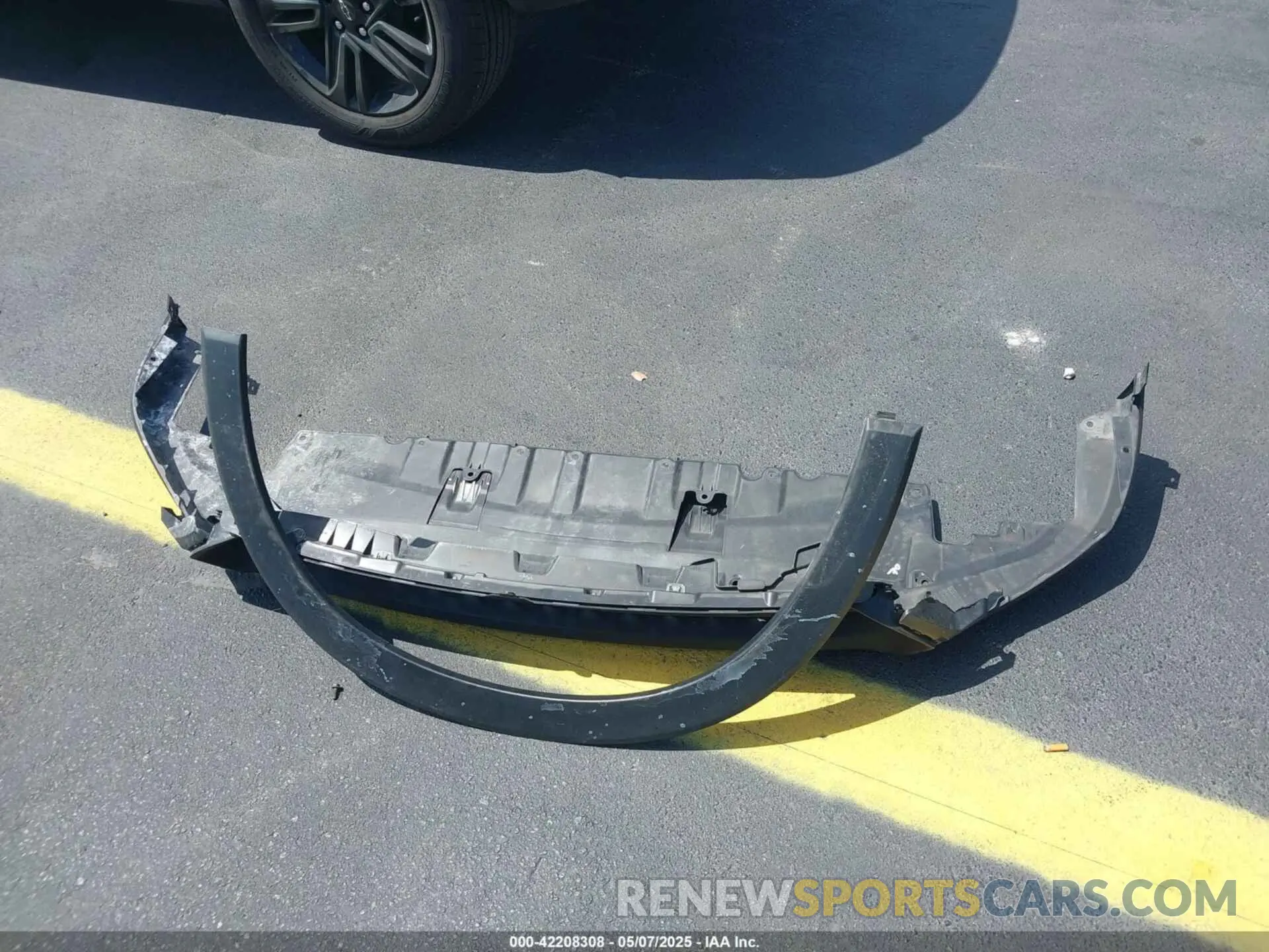 12 Photograph of a damaged car 3CZRZ1H51RM703162 HONDA HR-V 2024