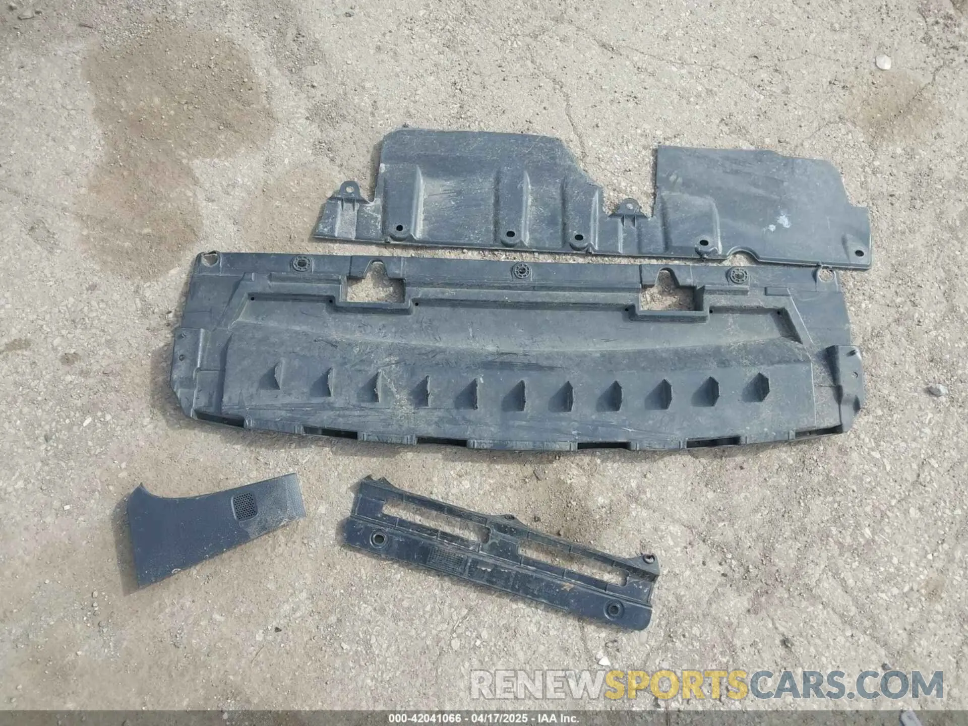 12 Photograph of a damaged car 3CZRZ1H51RM717398 HONDA HR-V 2024