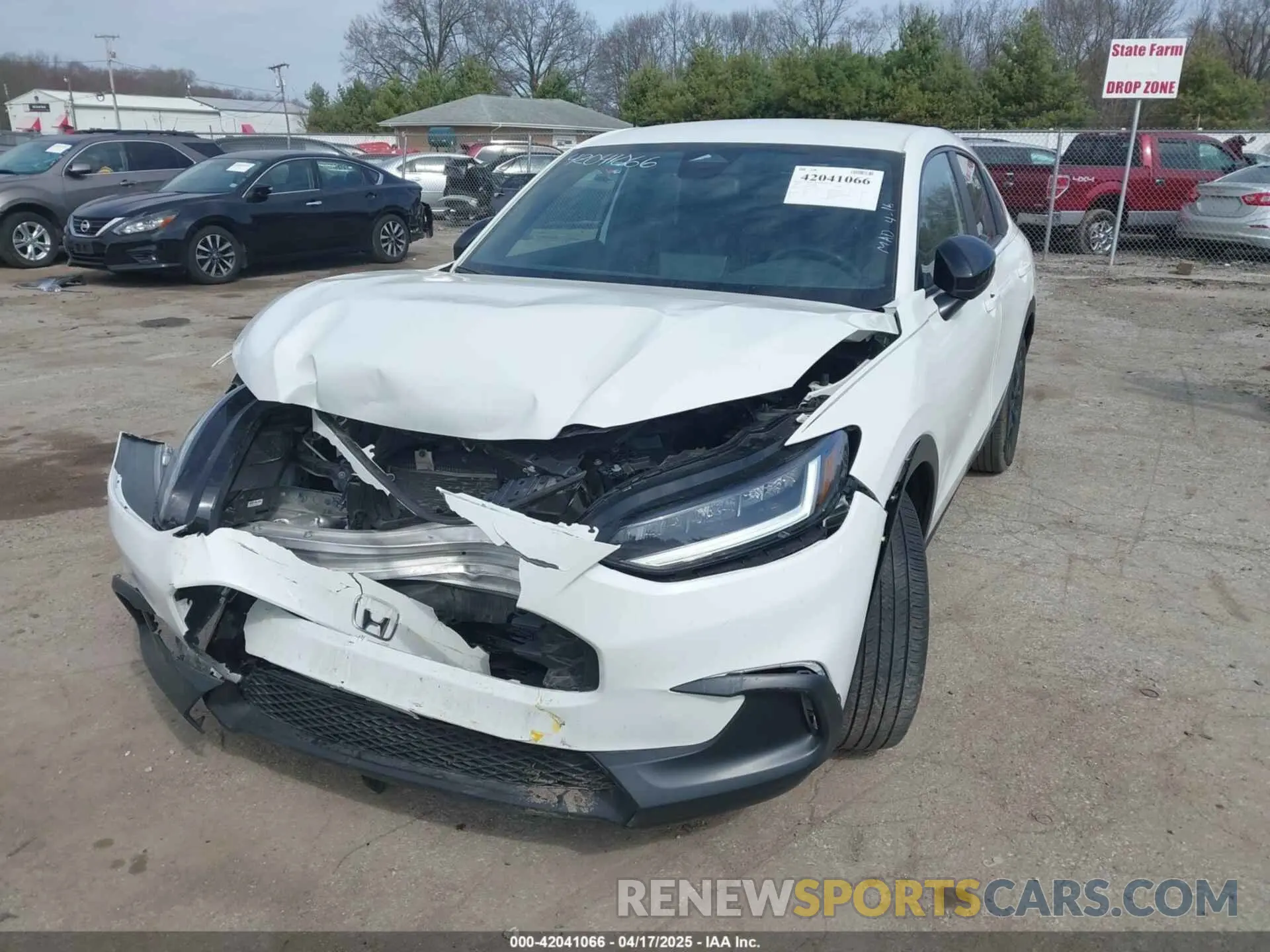 2 Photograph of a damaged car 3CZRZ1H51RM717398 HONDA HR-V 2024