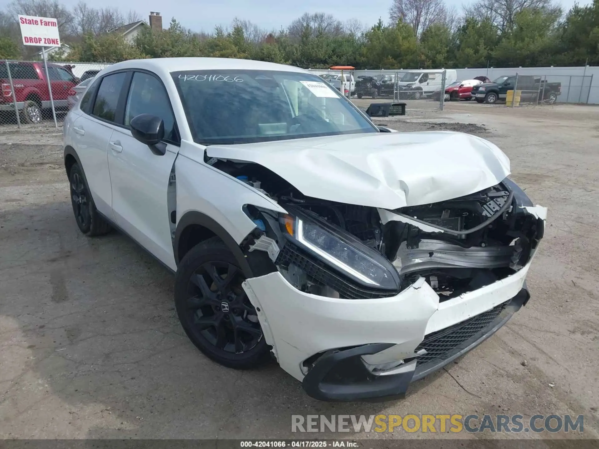 6 Photograph of a damaged car 3CZRZ1H51RM717398 HONDA HR-V 2024