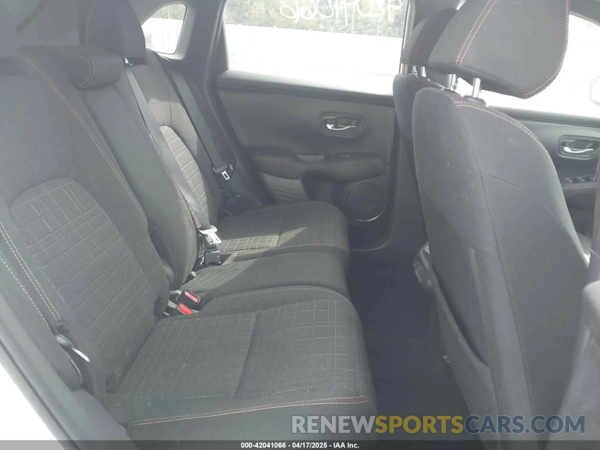 8 Photograph of a damaged car 3CZRZ1H51RM717398 HONDA HR-V 2024