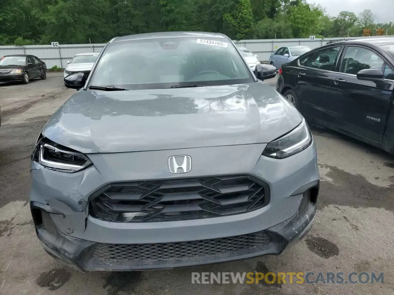 5 Photograph of a damaged car 3CZRZ1H51RM723489 HONDA HR-V 2024