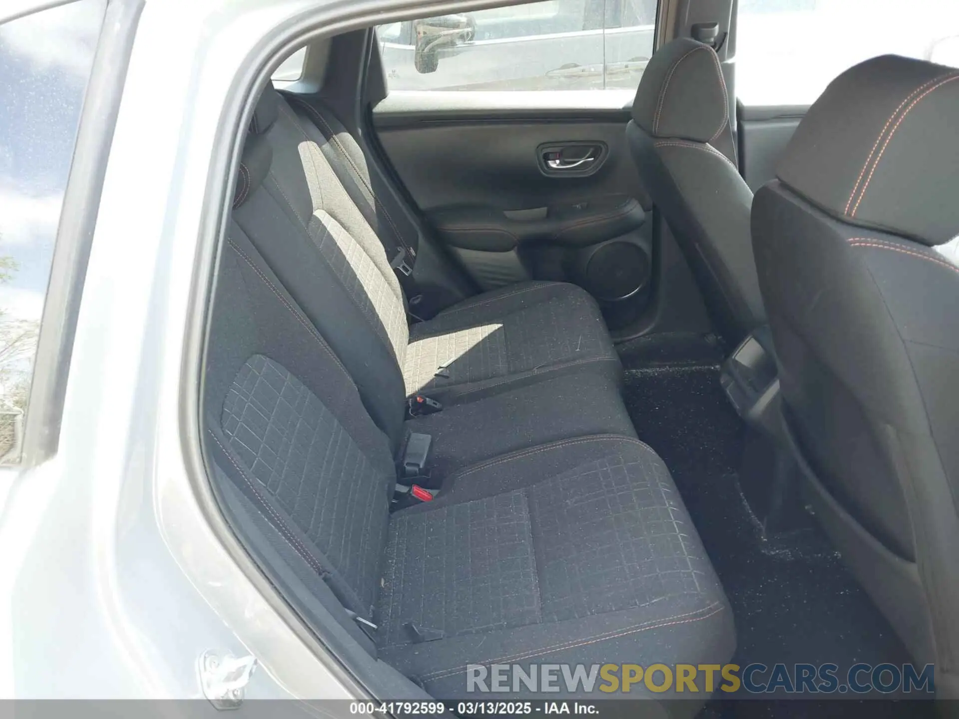 8 Photograph of a damaged car 3CZRZ1H51RM733097 HONDA HR-V 2024