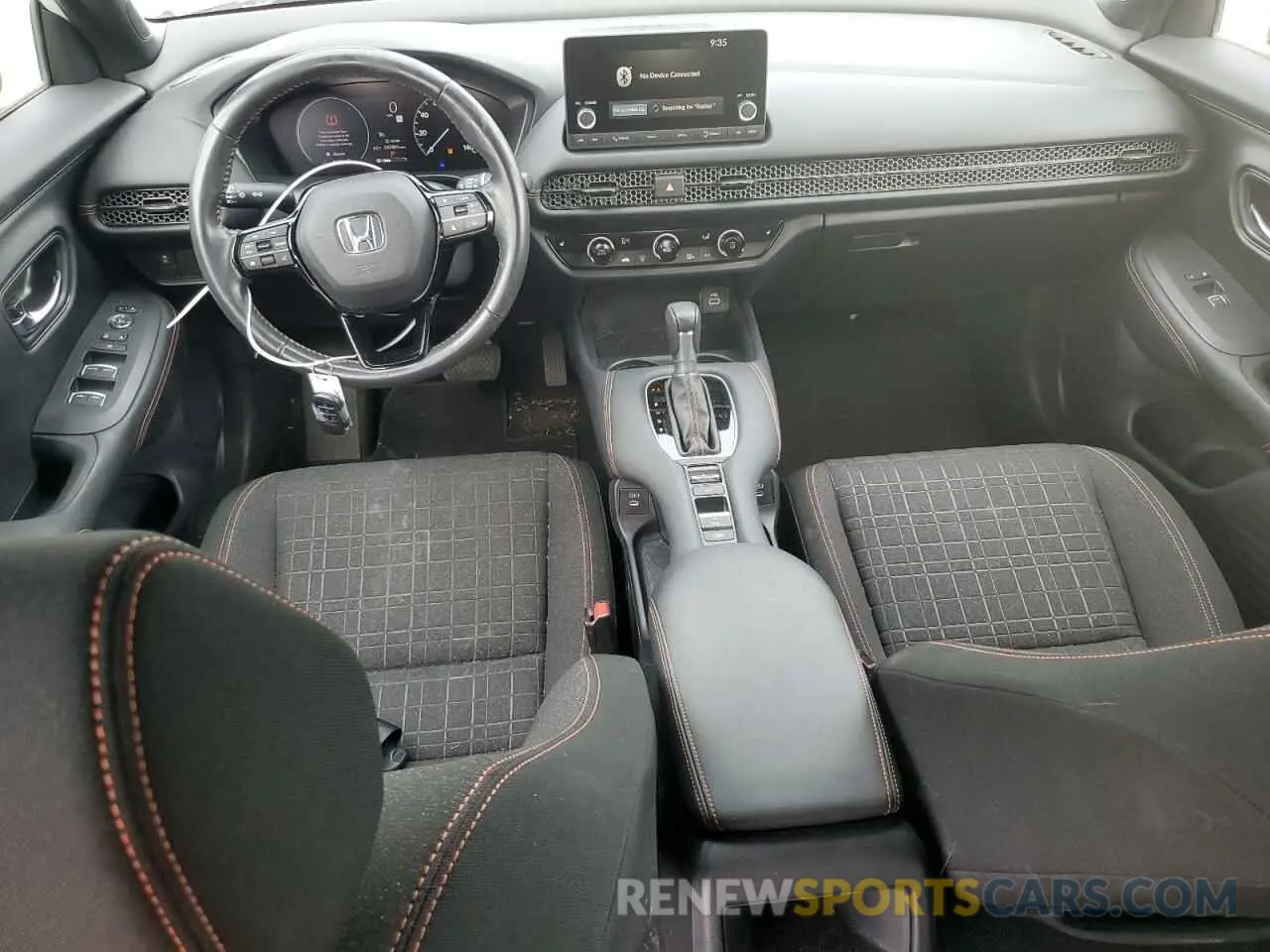 8 Photograph of a damaged car 3CZRZ1H52RM700285 HONDA HR-V 2024