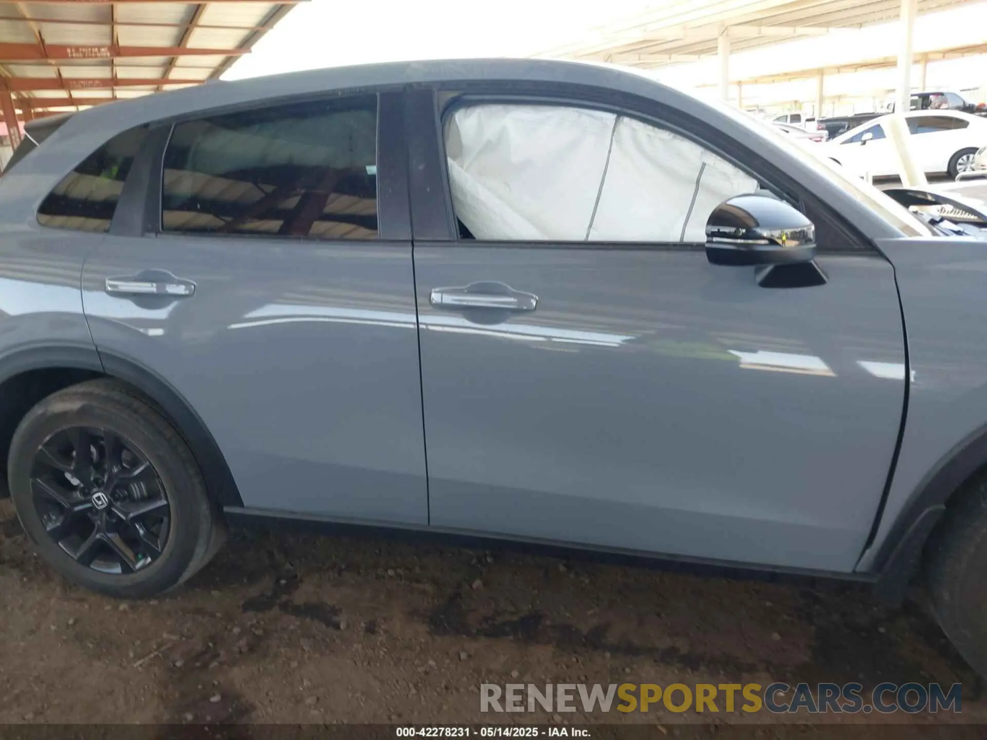 13 Photograph of a damaged car 3CZRZ1H52RM721296 HONDA HR-V 2024