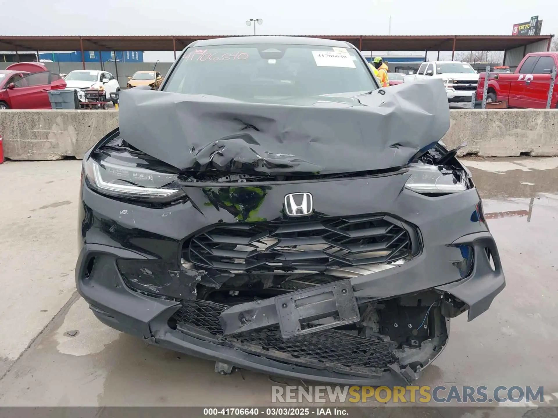 13 Photograph of a damaged car 3CZRZ1H52RM745677 HONDA HR-V 2024