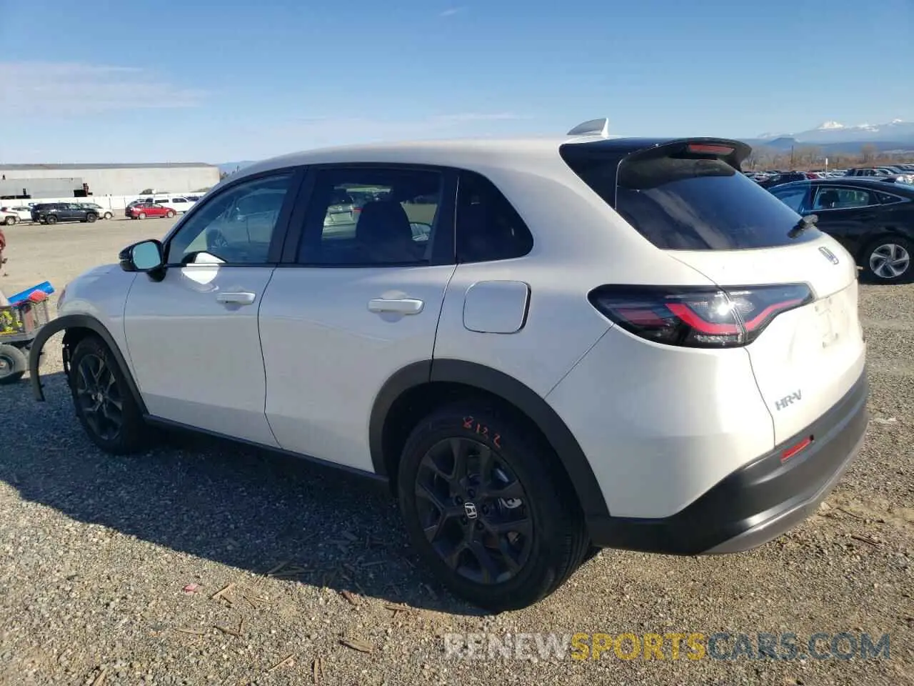 2 Photograph of a damaged car 3CZRZ1H52RM752807 HONDA HR-V 2024