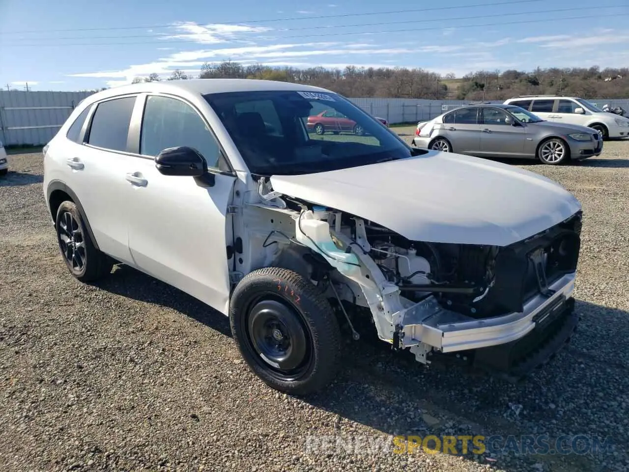 4 Photograph of a damaged car 3CZRZ1H52RM752807 HONDA HR-V 2024