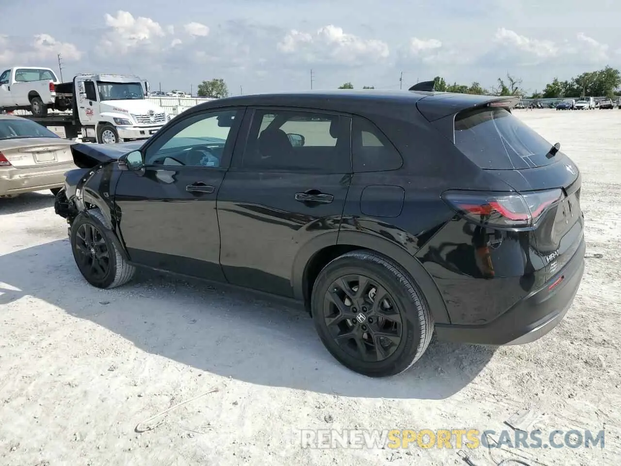 2 Photograph of a damaged car 3CZRZ1H53RM706936 HONDA HR-V 2024