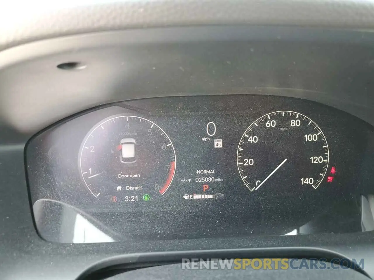 9 Photograph of a damaged car 3CZRZ1H53RM706936 HONDA HR-V 2024