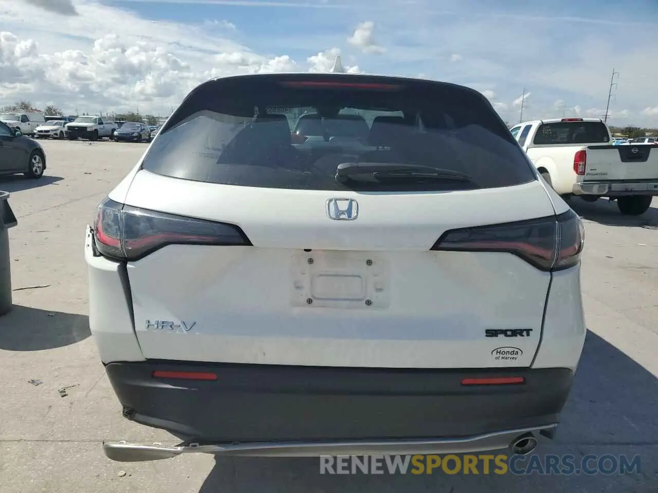 6 Photograph of a damaged car 3CZRZ1H53RM720111 HONDA HR-V 2024