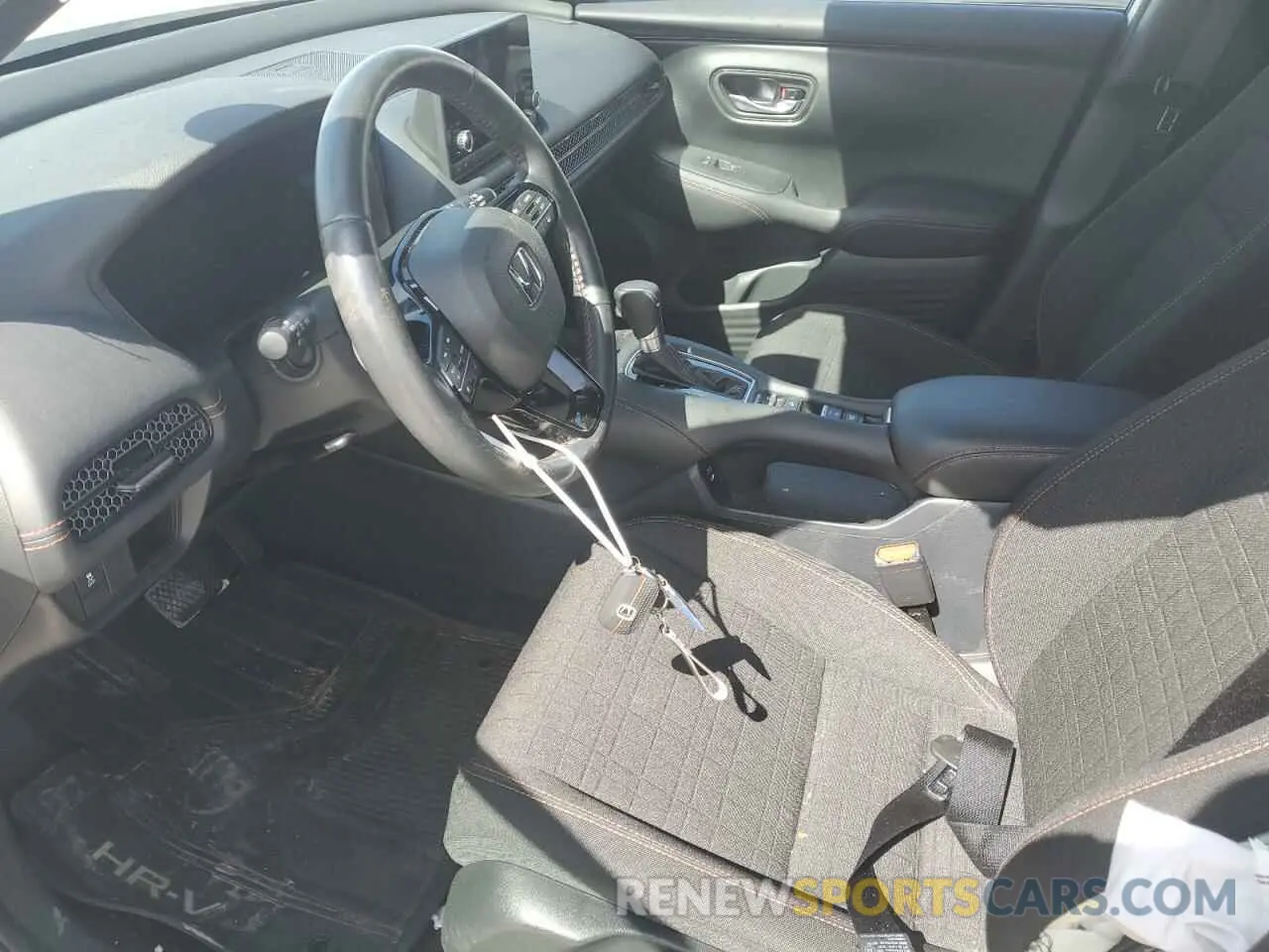 7 Photograph of a damaged car 3CZRZ1H53RM720111 HONDA HR-V 2024