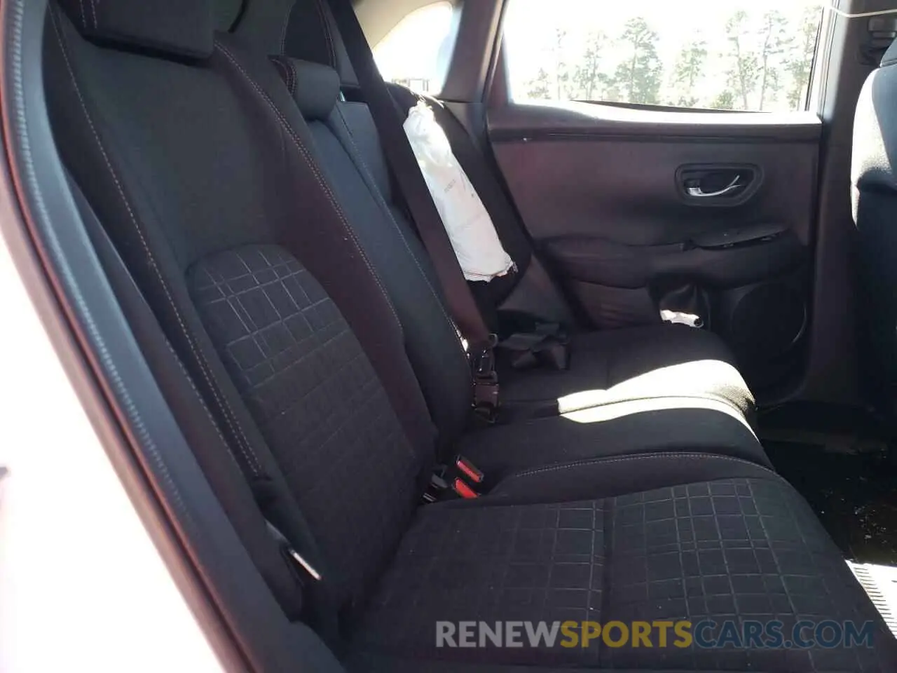 11 Photograph of a damaged car 3CZRZ1H53RM723932 HONDA HR-V 2024