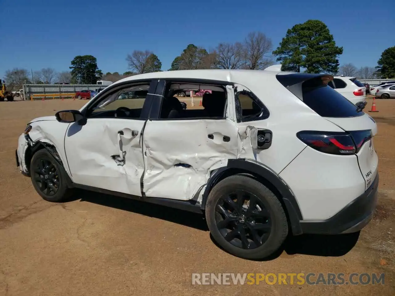 2 Photograph of a damaged car 3CZRZ1H53RM723932 HONDA HR-V 2024