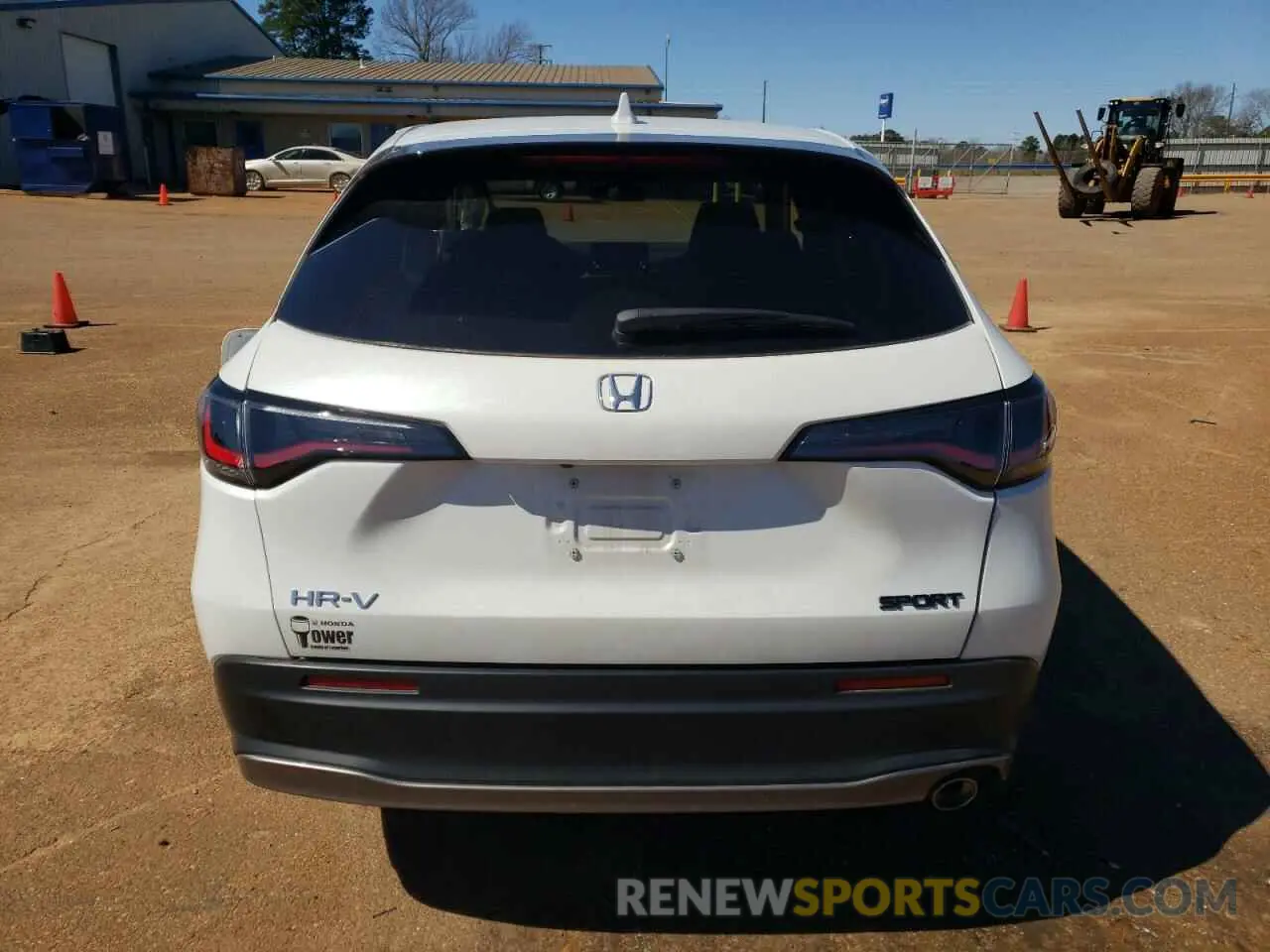 6 Photograph of a damaged car 3CZRZ1H53RM723932 HONDA HR-V 2024