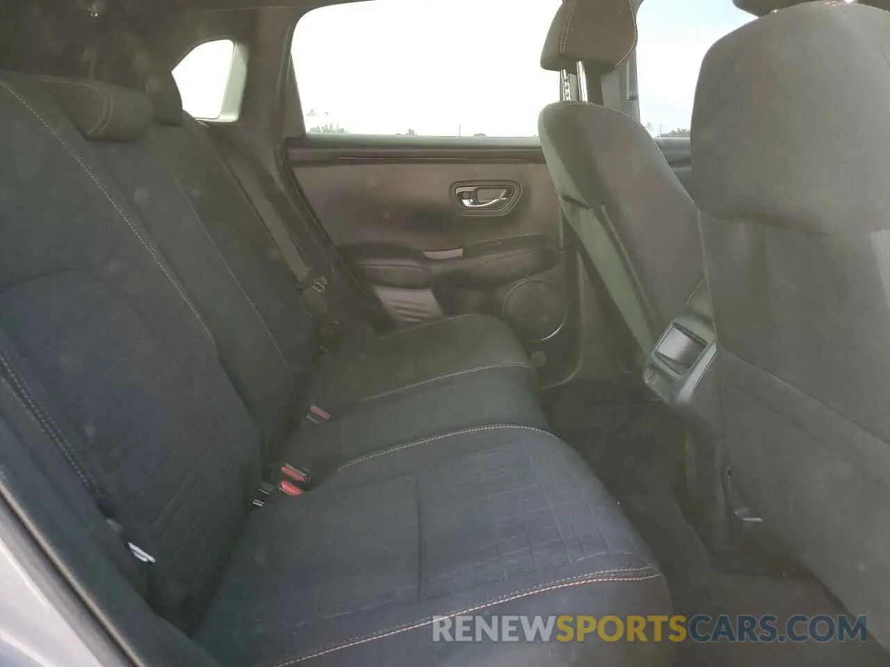 11 Photograph of a damaged car 3CZRZ1H53RM725373 HONDA HR-V 2024
