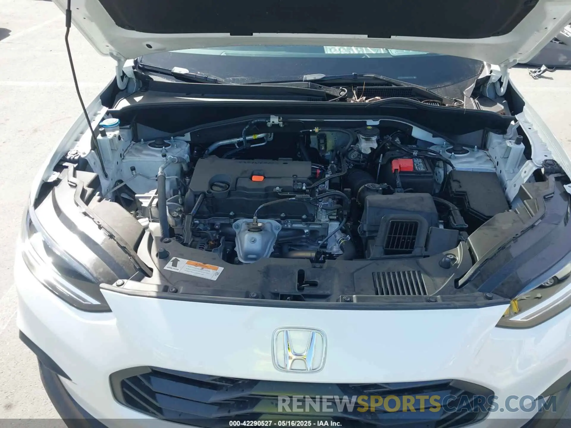 10 Photograph of a damaged car 3CZRZ1H53RM732713 HONDA HR-V 2024