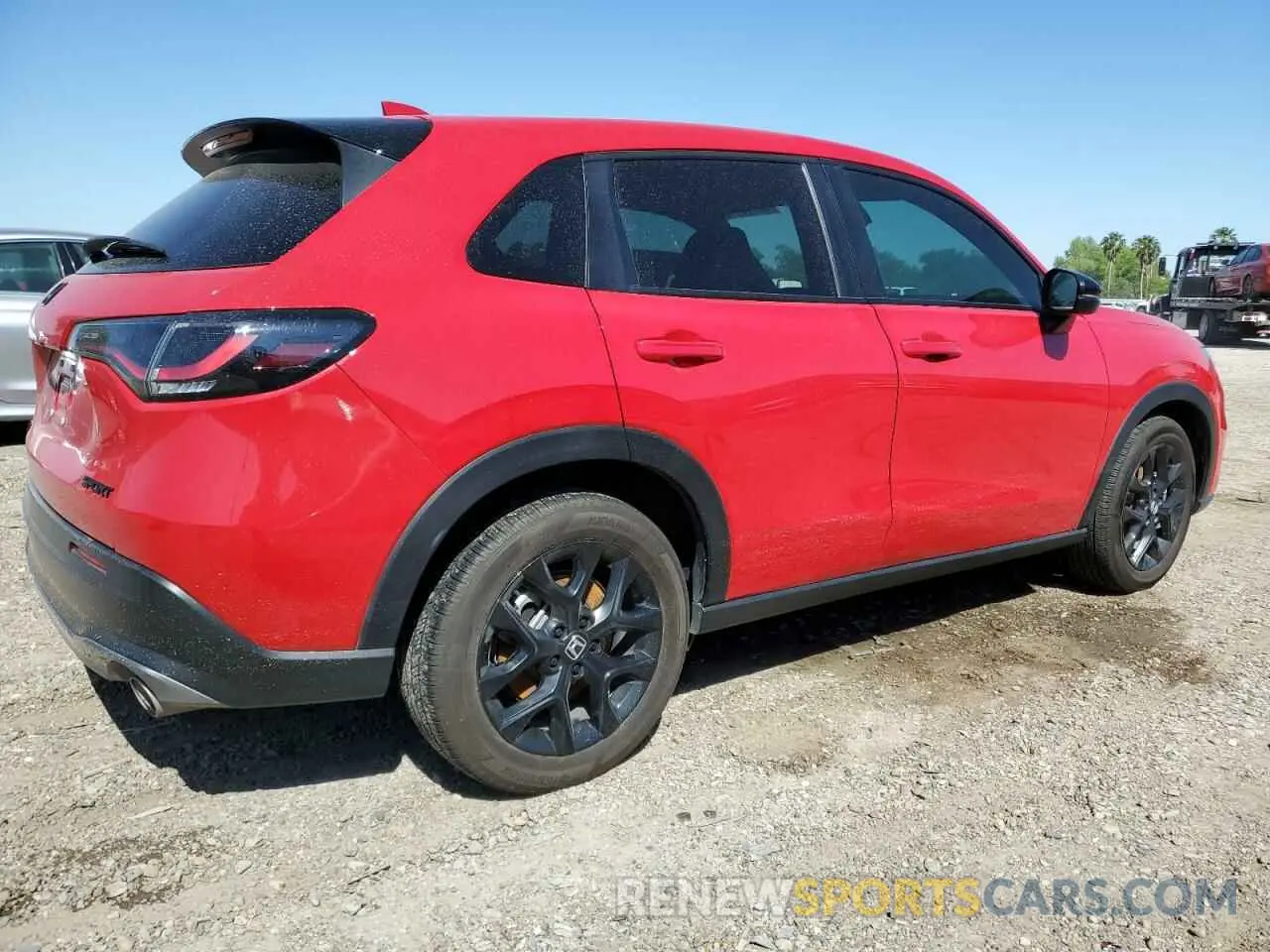3 Photograph of a damaged car 3CZRZ1H53RM734140 HONDA HR-V 2024