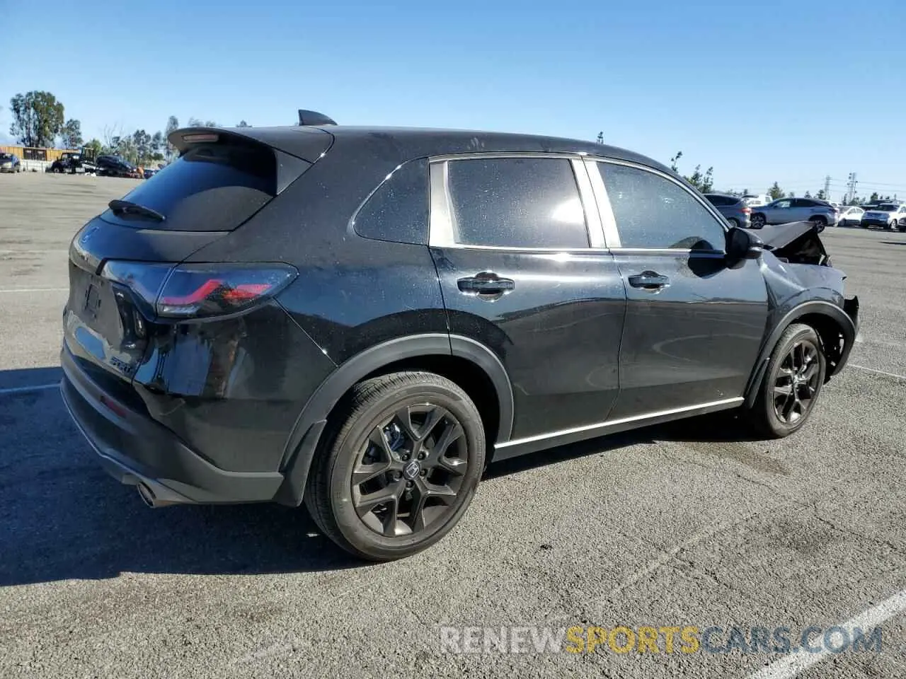 3 Photograph of a damaged car 3CZRZ1H53RM761273 HONDA HR-V 2024