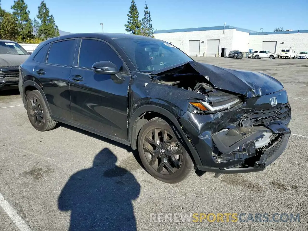 4 Photograph of a damaged car 3CZRZ1H53RM761273 HONDA HR-V 2024