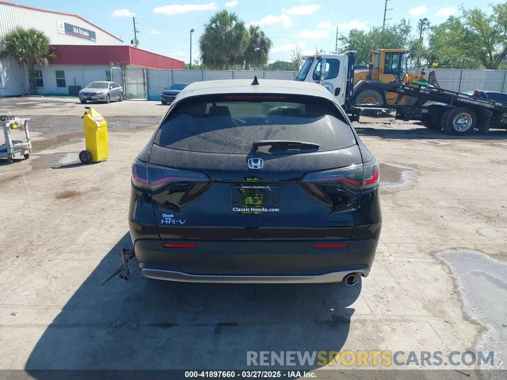 15 Photograph of a damaged car 3CZRZ1H54RM723504 HONDA HR-V 2024