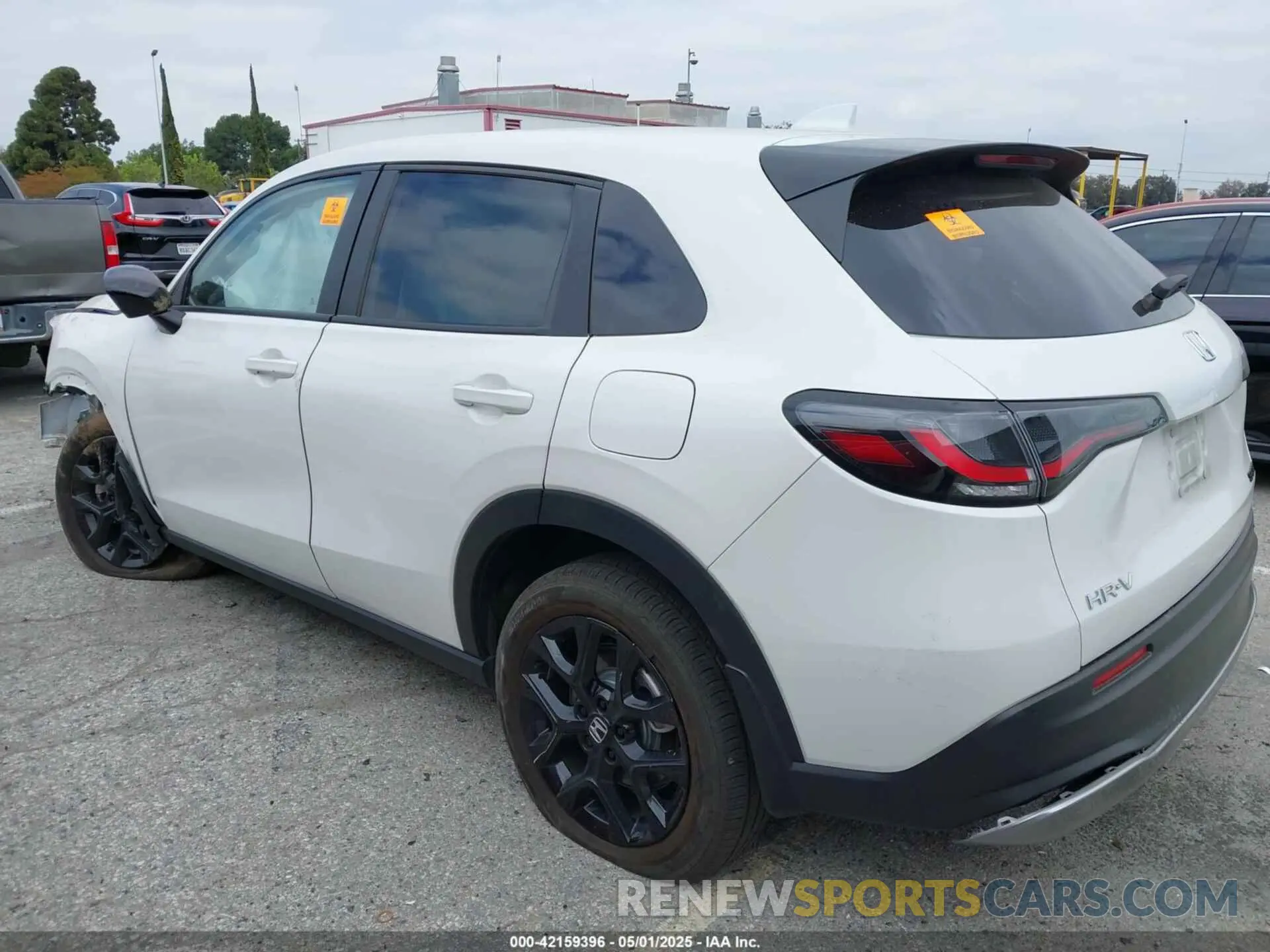 3 Photograph of a damaged car 3CZRZ1H54RM739296 HONDA HR-V 2024