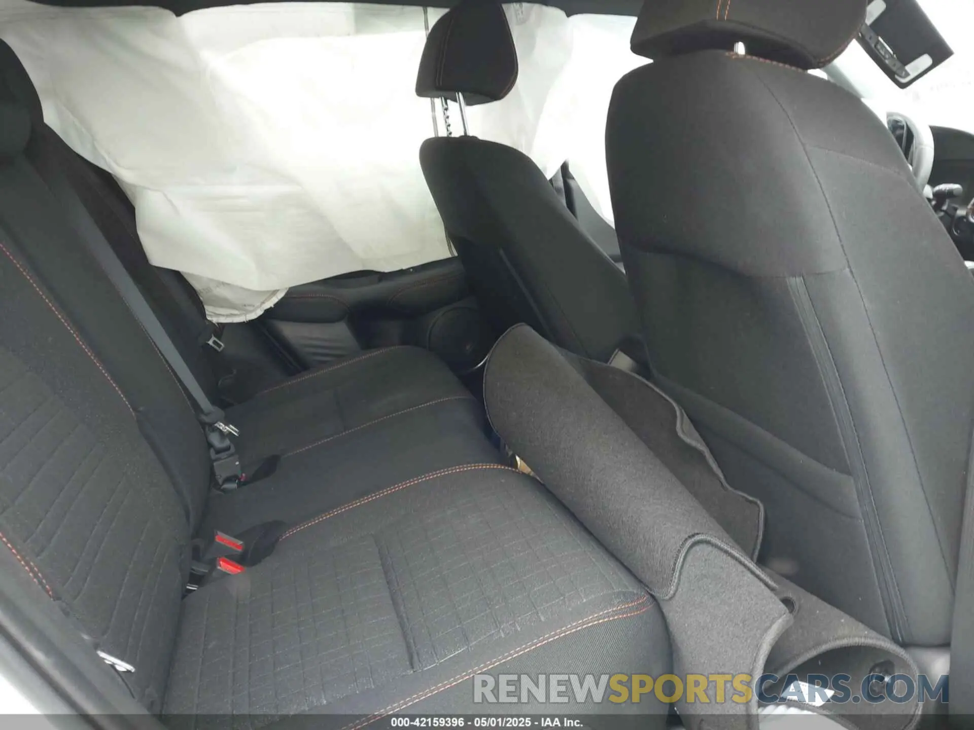 8 Photograph of a damaged car 3CZRZ1H54RM739296 HONDA HR-V 2024