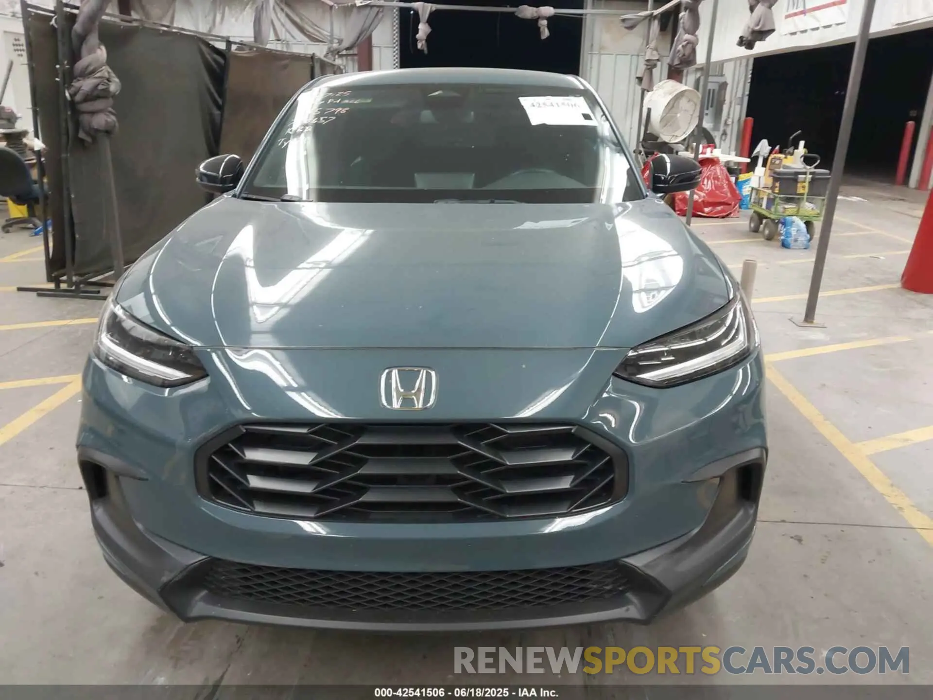 12 Photograph of a damaged car 3CZRZ1H54RM740657 HONDA HR-V 2024