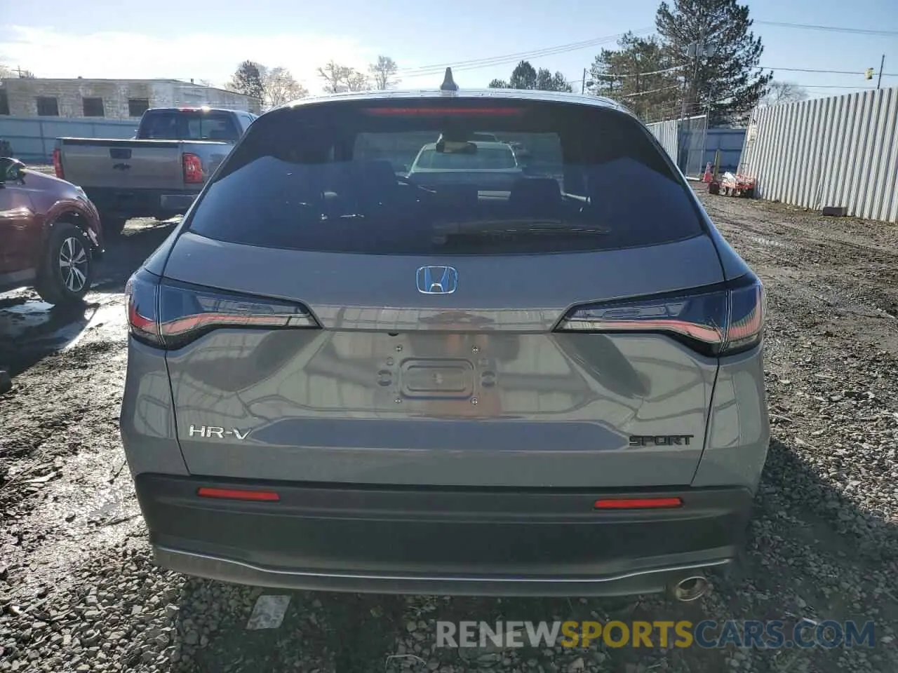 6 Photograph of a damaged car 3CZRZ1H54RM747835 HONDA HR-V 2024