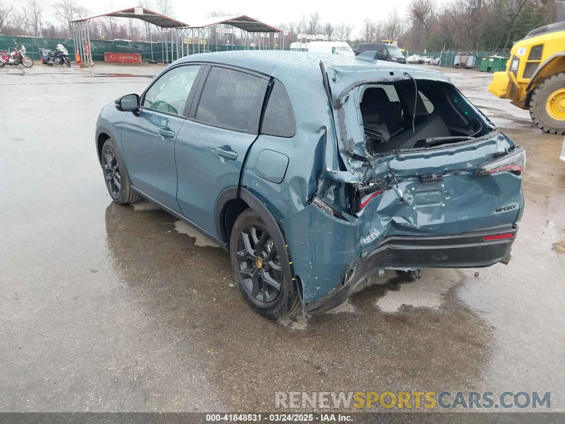 3 Photograph of a damaged car 3CZRZ1H54RM754199 HONDA HR-V 2024