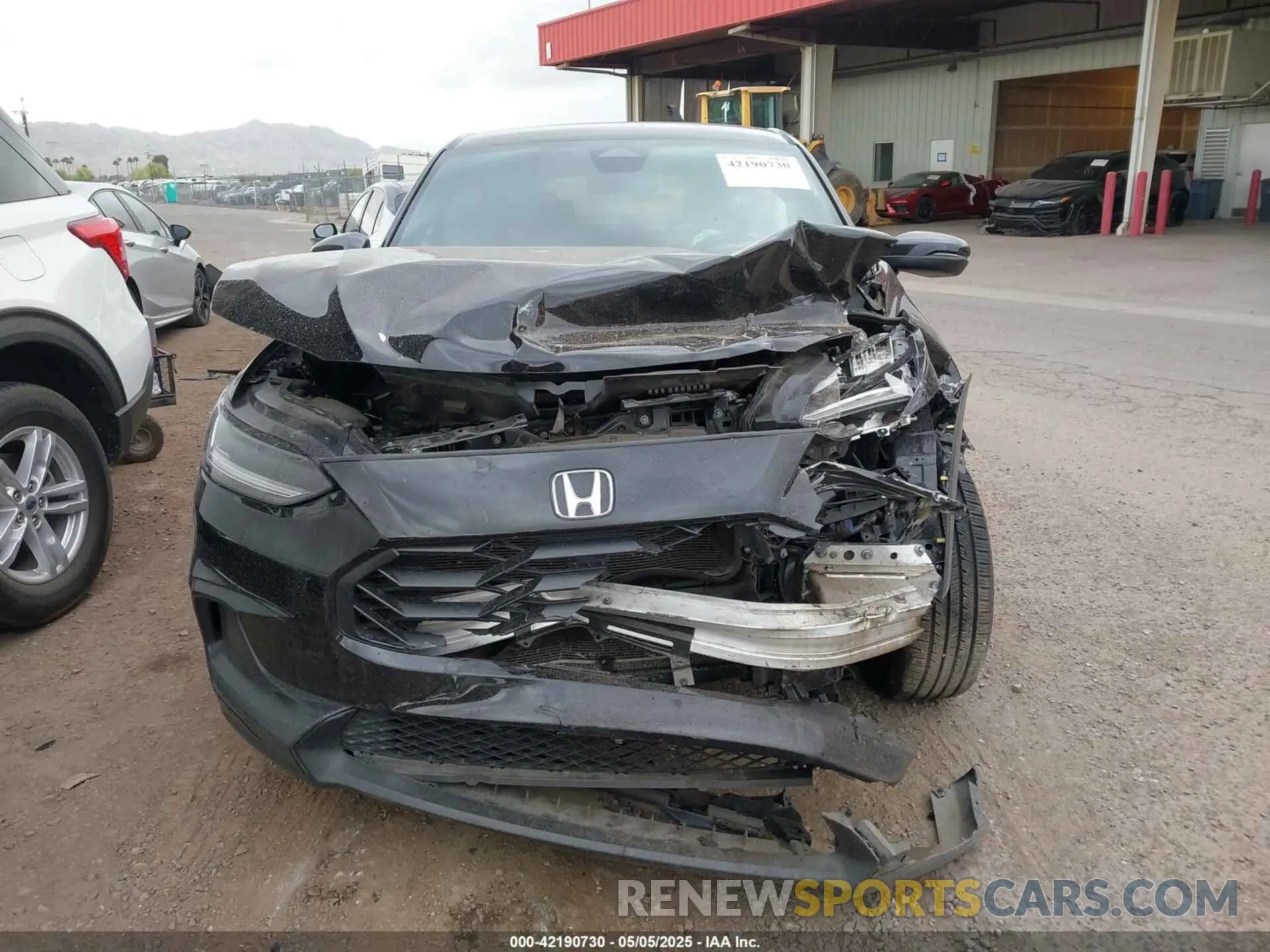 12 Photograph of a damaged car 3CZRZ1H55RM707358 HONDA HR-V 2024