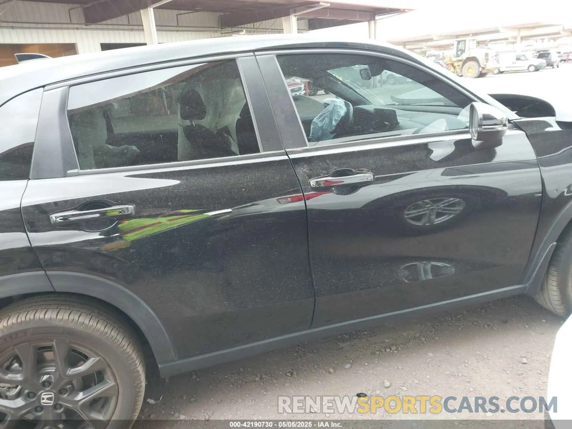 13 Photograph of a damaged car 3CZRZ1H55RM707358 HONDA HR-V 2024