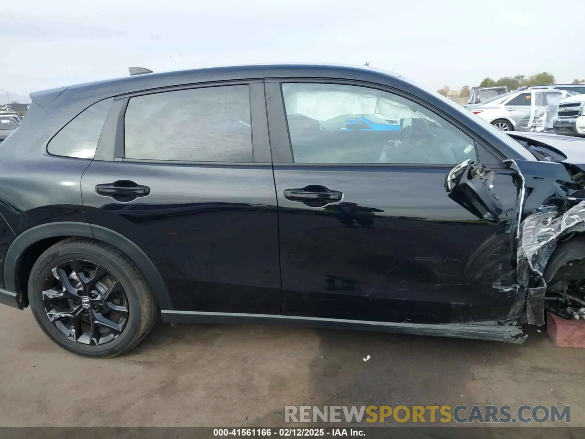 12 Photograph of a damaged car 3CZRZ1H55RM722846 HONDA HR-V 2024